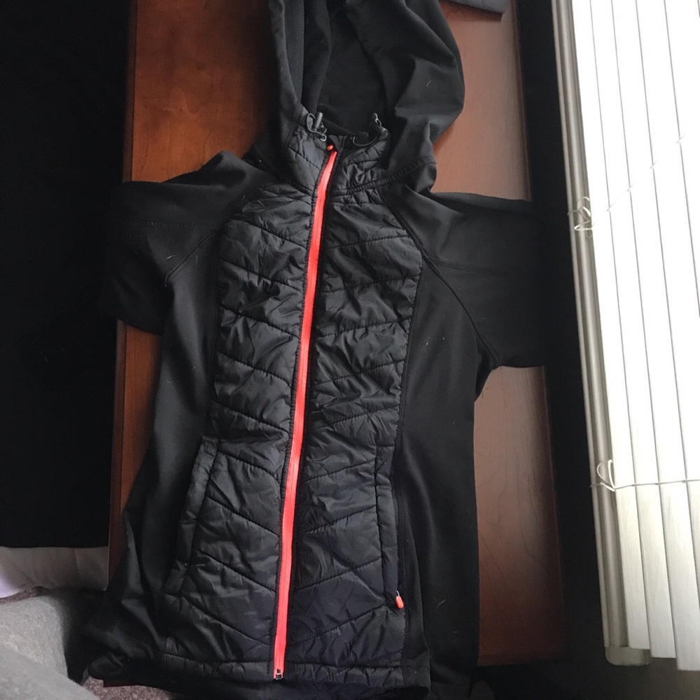 Outdoor jacket